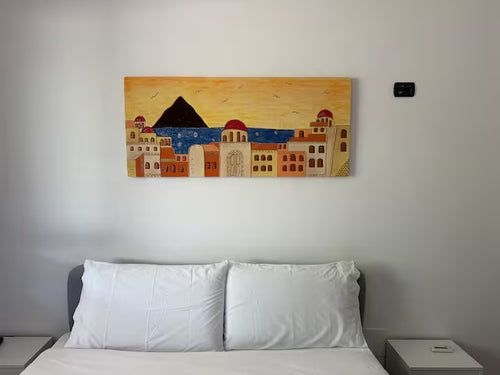 Del Console Apartment II
