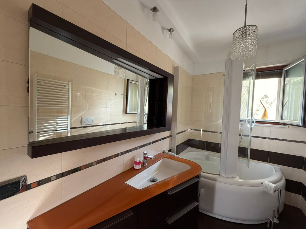 Del Console Garden Suite